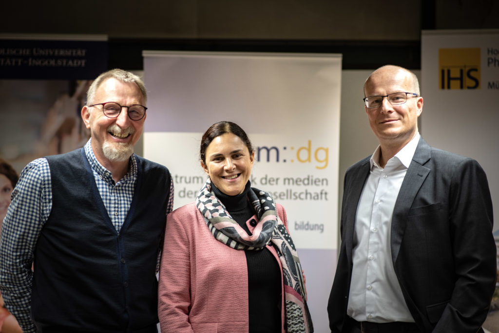 Prof. Dr. Klaus-Dieter Altmeppen, Prof. Dr. Claudia Paganini und Prof. Dr. Alexander Filipovic.